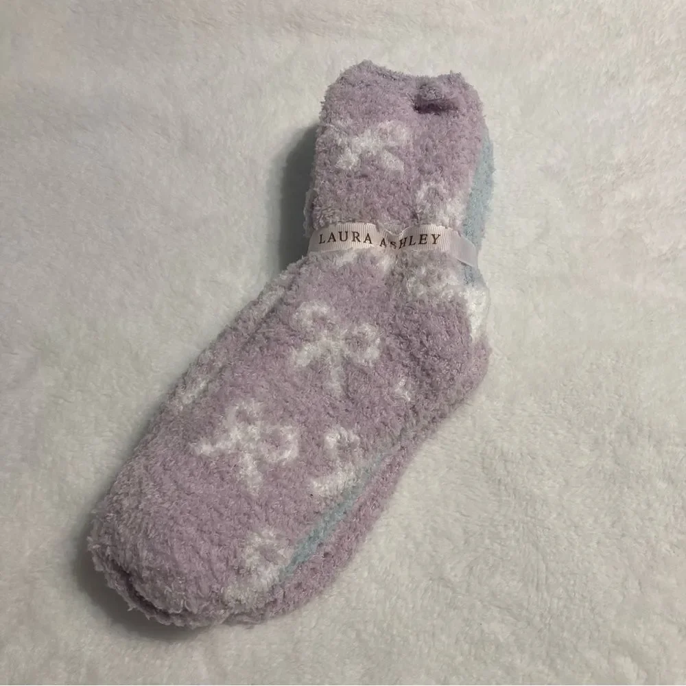NWT Laura Ashley Cozy Socks Purple Lilac Gray